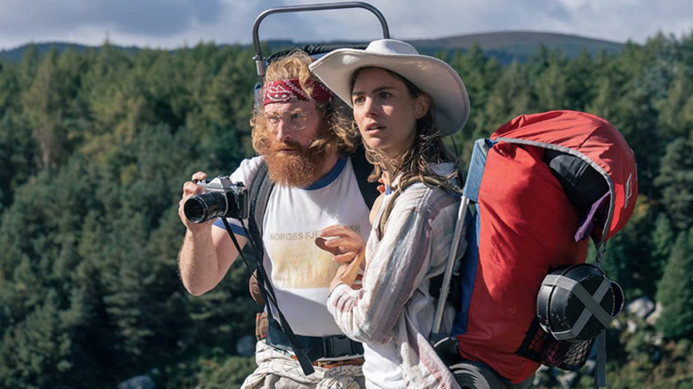 Kristofer Hivju and Hannah Hoekstra in Cocaine Bear