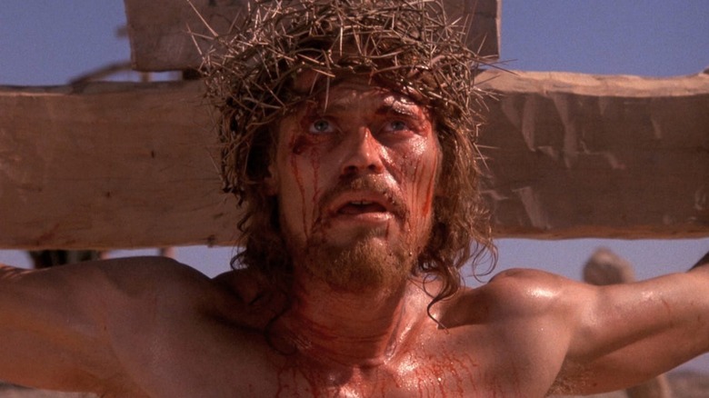Willem Dafoe as Jesus wearing the crown of thorns in The Last Temptation of Chris