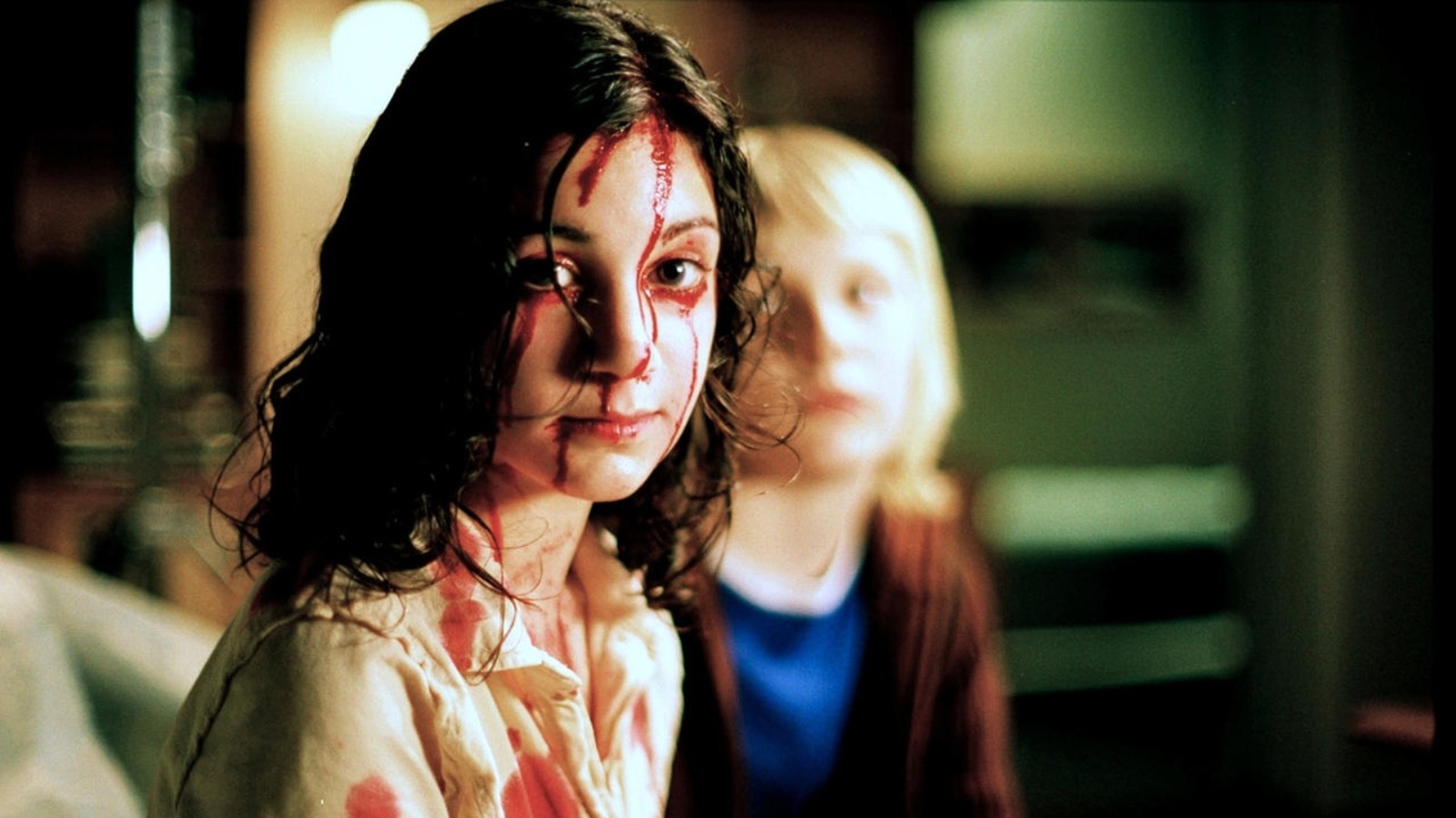 One Of The Scariest Scenes In Let The Right One In Spills Blood Into The Water - Vimarsana News