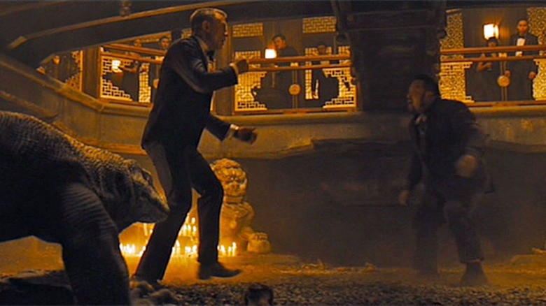 Daniel Craig Skyfall Komodo dragons