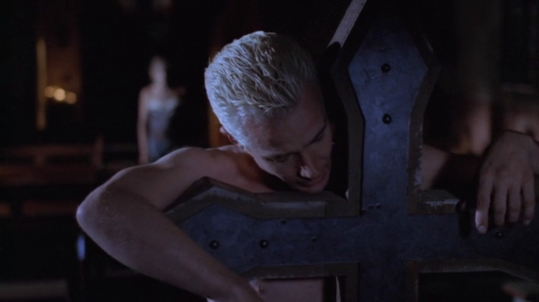 Sarah Michelle Gellar and James Marsters in Buffy the Vampire Slayer