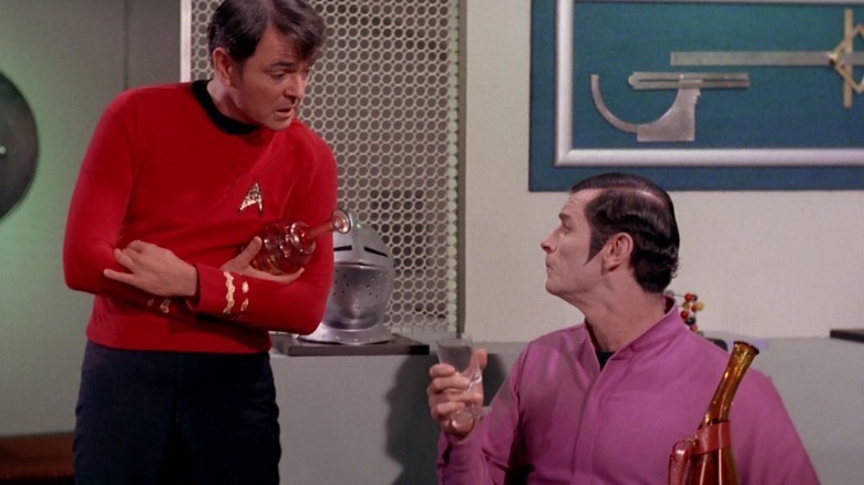 Scotty drinking with Tomar in Star Trek