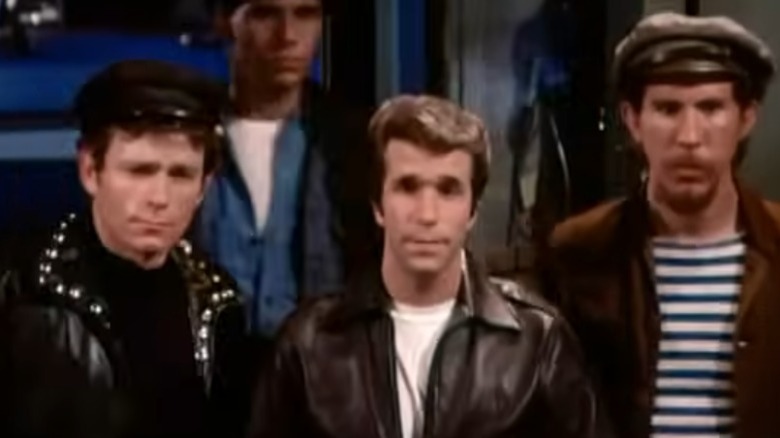 The Fonz walks in with his posse on Happy Days