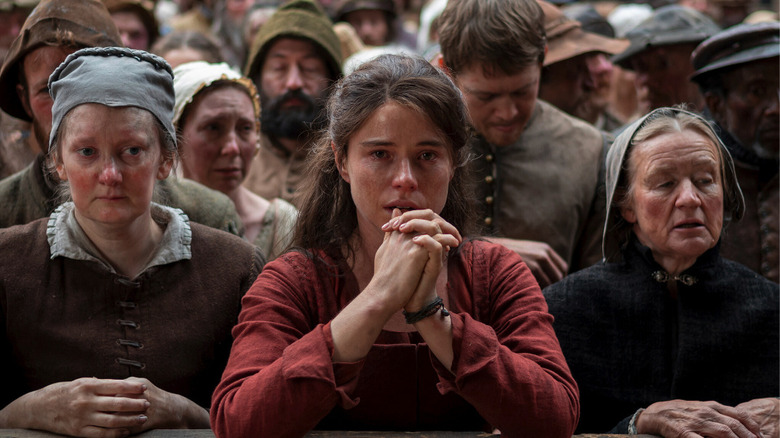 Jessie Buckley crying at the play in Hamnet