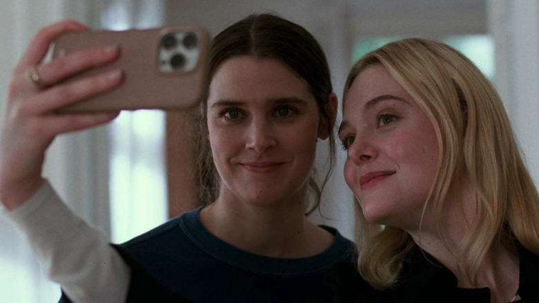 Elle Fanning taking a selfie with Inga Ibsdotter Lilleaas in Sentimental Value