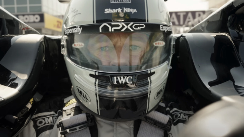 Brad Pitt driving in F1