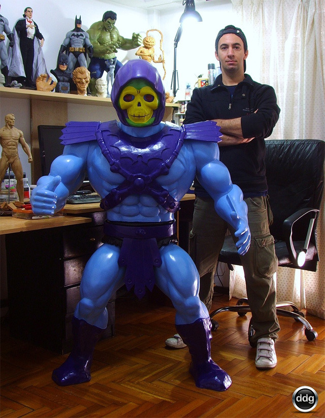 Giant Skeletor Toy-Replica