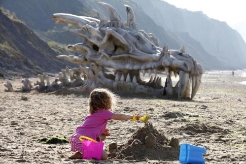 Giant Dragon Skull Found on Dorset Beach Celebrates 'Game of Thrones'