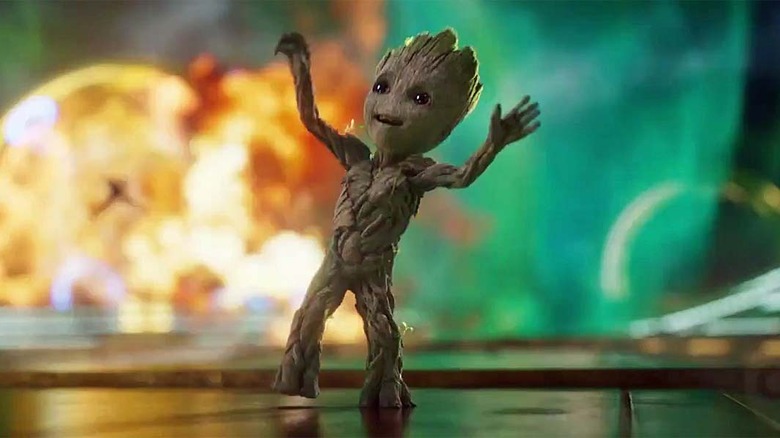 Baby Groot dancing