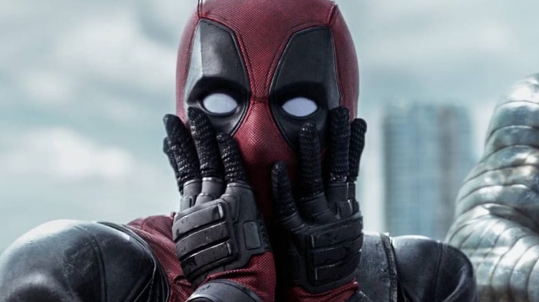 Deadpool looking shocked in Deadpool (2016)