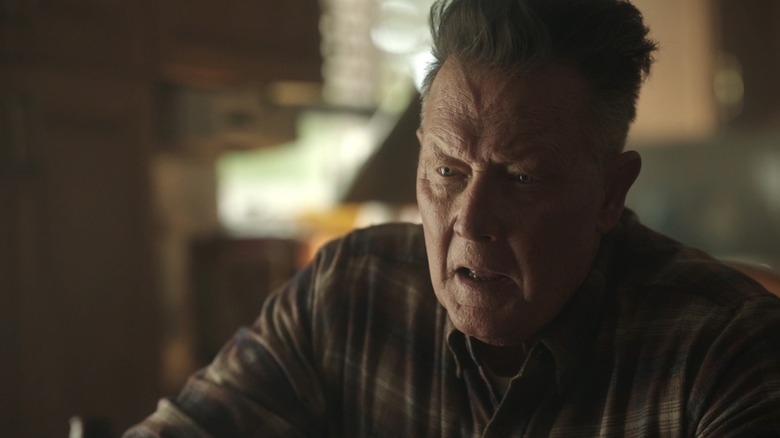 Robert Patrick in plaid 