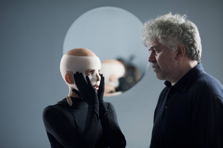 pedro almodovar directing silencio