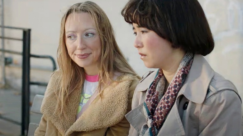 Anna Konkle and Maya Erskine in Pen15