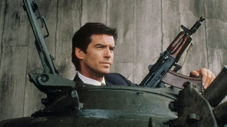 Pierce Brosnan in Goldeneye (1995)