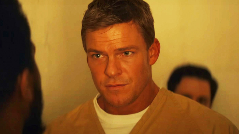 Alan Ritchson in Reacher