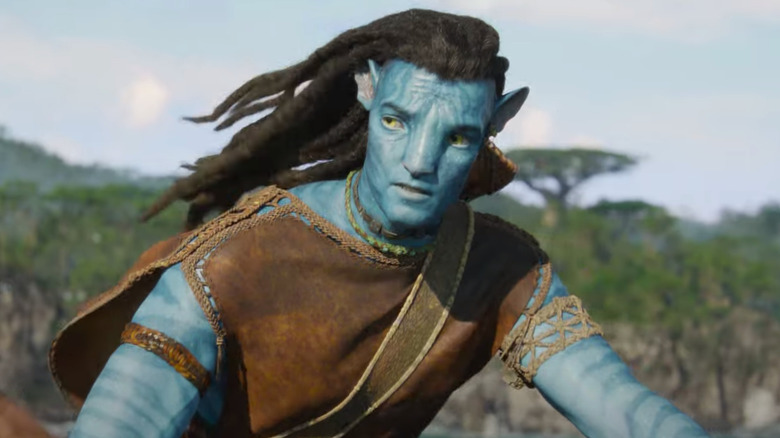 Sam Worthington riding Avatar: The Way of Water