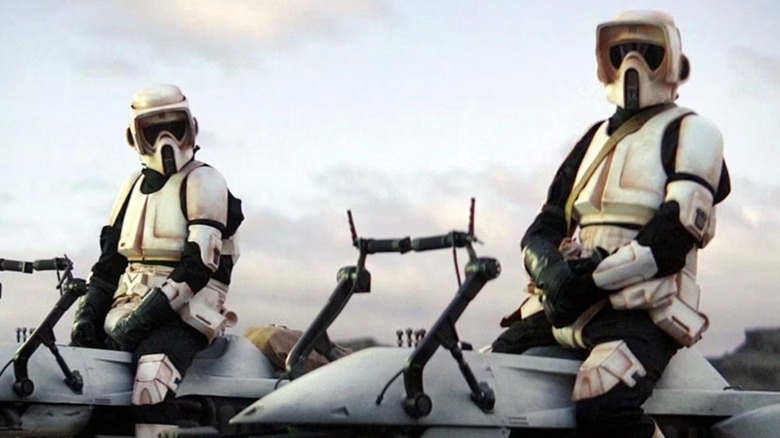 Stormtroopers bikes Mandalorian