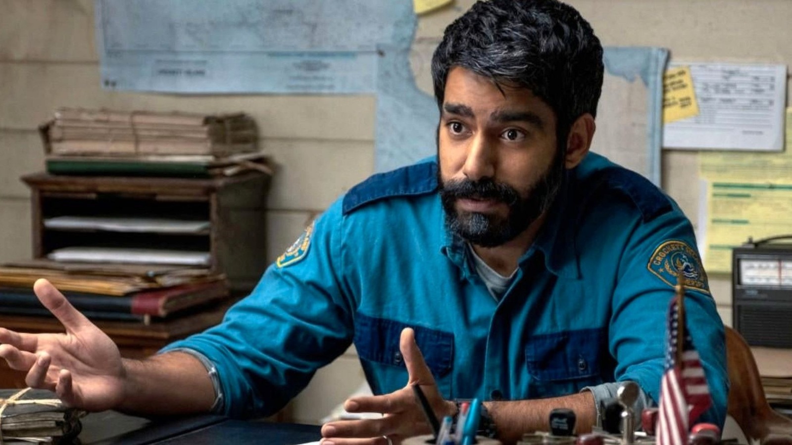 Midnight Mass star Rahul Kohli gained 30lbs for the role of Sheriff Hassan ...