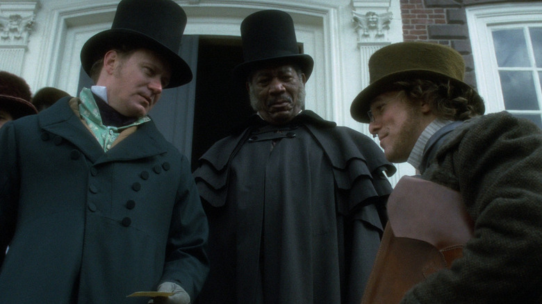 Morgan Freeman talks to Stellan Skarsgard and Matthew McConaughey in Amistad