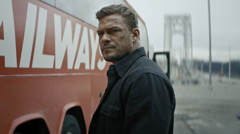 Alan Richson 'S. Jack Richer was seen in a close shot standing next to a bus in Reacher