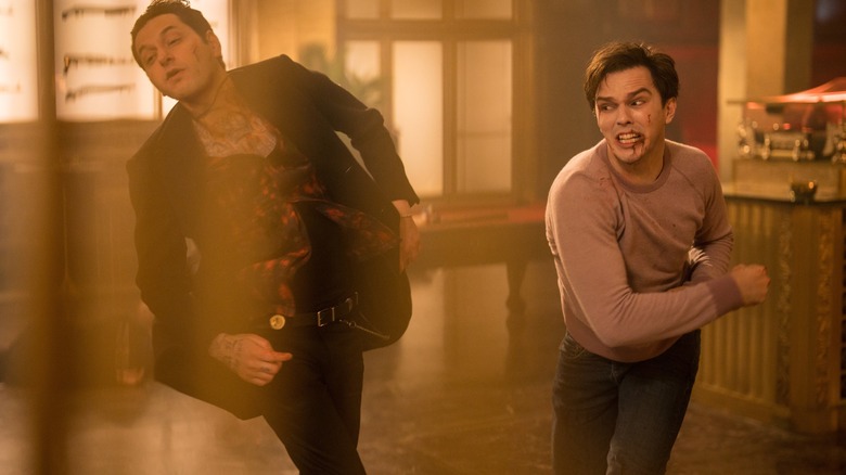 Ben Schwartz getting punched in Renfield