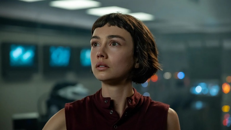 Sydney Chandler's Wendy looks shocked in Alien: Earth