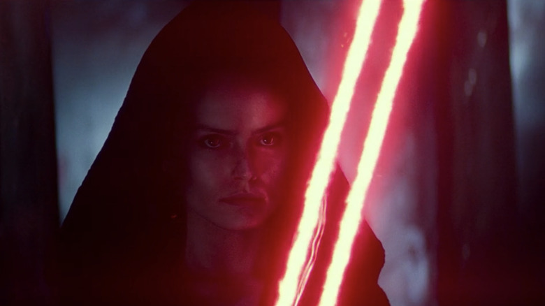 Rise Of Skywalker Concept Art Reveals Unused Design For Dark Rey s Double-Sided Lightsaber