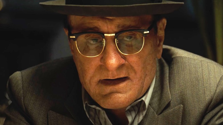 A close up of Robert De Niro as Vito Genovese in The Alto Knights