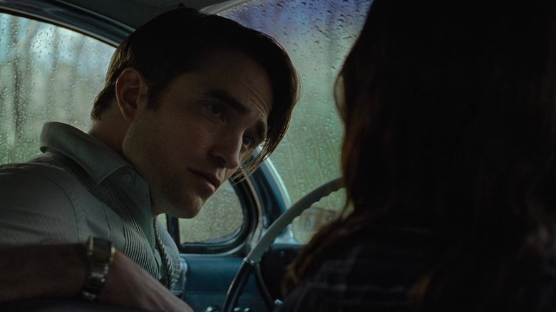 (L-R): Robert Pattinson and Eliza Scanlen