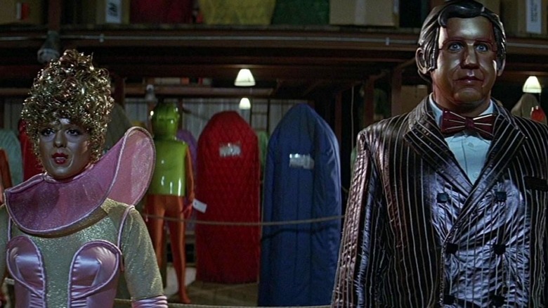 ValCom-17485 మరియు AquaCom-89045 హార్ట్‌బీప్‌లలో ఒకదానికొకటి పక్కన నిలబడి ఉన్నాయి