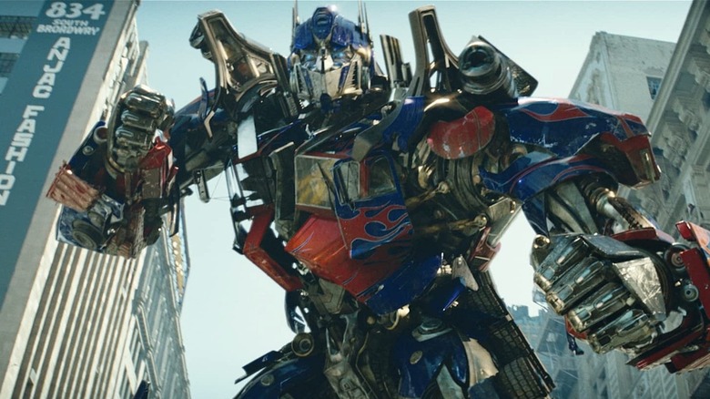 Optimus Prime is ready to rumble in an urban setting in Transformers