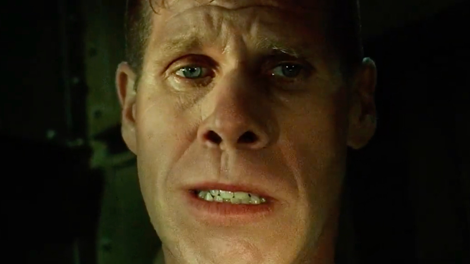 Ron Perlman's Underseen 1995 Sci-Fi Fantasy Movie Is A Visually Stunning Masterpiece