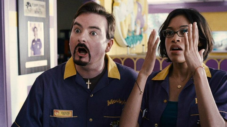 Brian O'Halloran and Rosario Dawson as Dante Hicks and Becky Scott in Clerks II