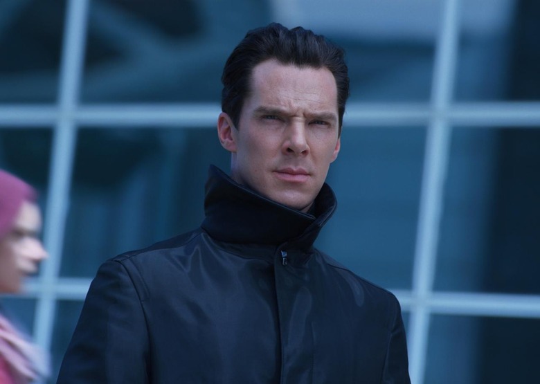 StarTrekIntoDarkness-app-photo2