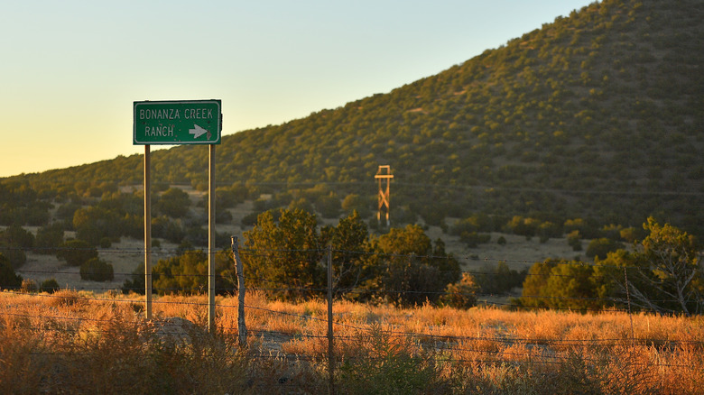 A road sign leading to Bonanza Creek Ranch in Santa Fe, New Mexico