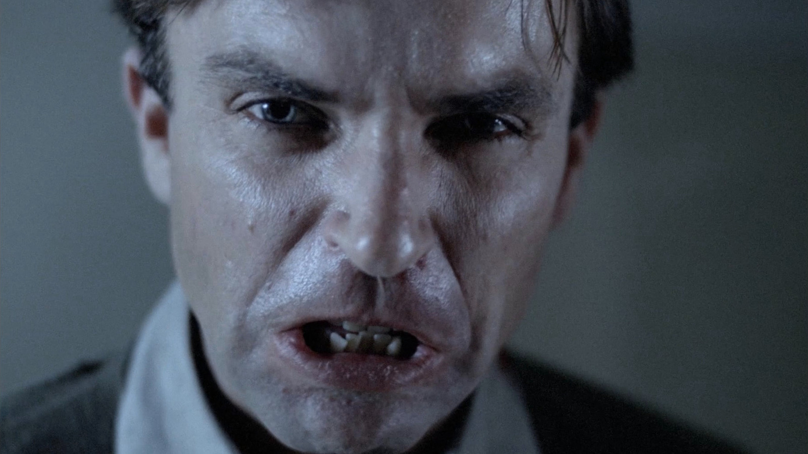 Sam Neill's Cult Classic '80s Horror Movie Is A Must-Watch For Every Fan