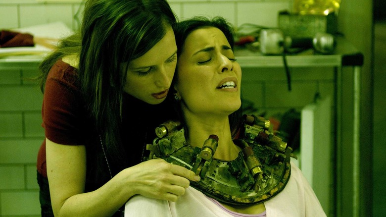 Shawnee Smith and Bahar Soomekh in Saw III