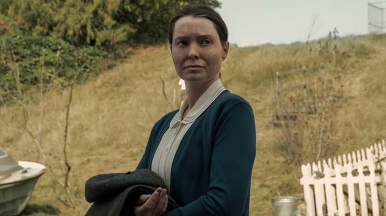 Bev Keane (Samantha Sloyan) in Midnight Mass