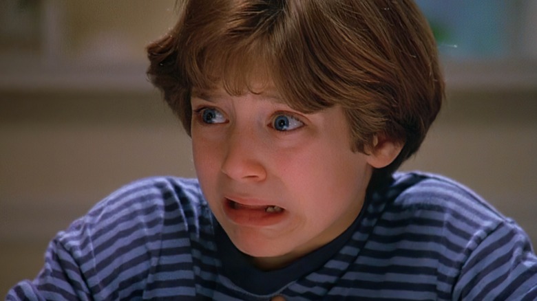 Elijah Wood's North looks traumatized by his parents in North