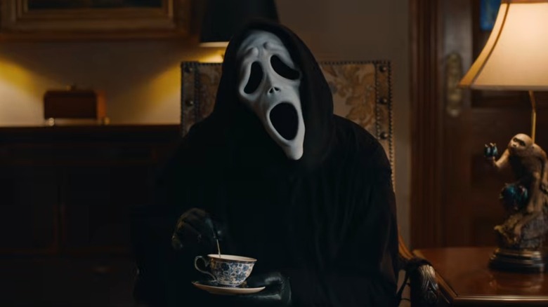 Ghostface holding a cup of tea in Scary Movie