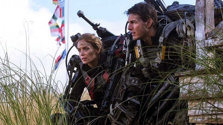 Cage and Vrataski in Battlesuits