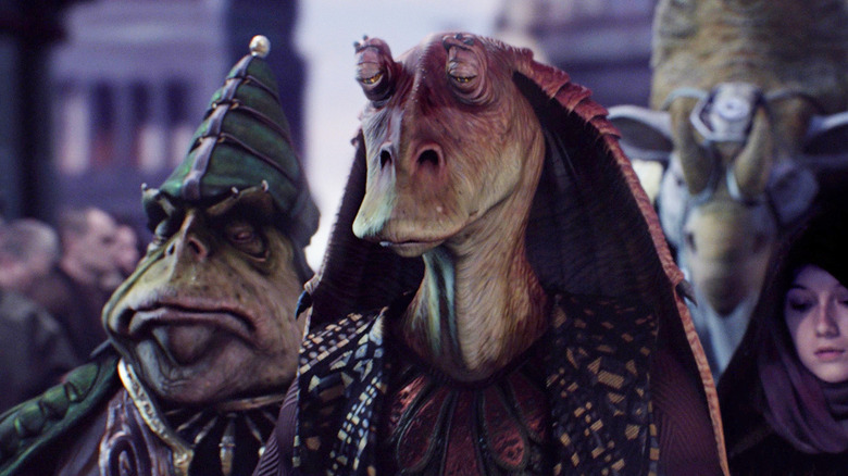 Jar Jar walking Padme's funeral Star Wars: Episode III - Revenge of the Sith
