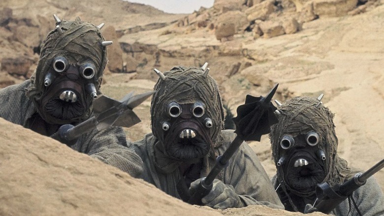 Three Tuskens peeking