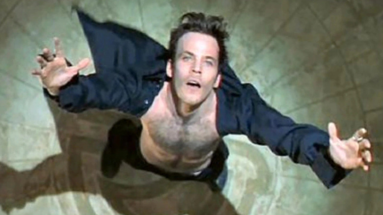 Deacon Frost summons powers