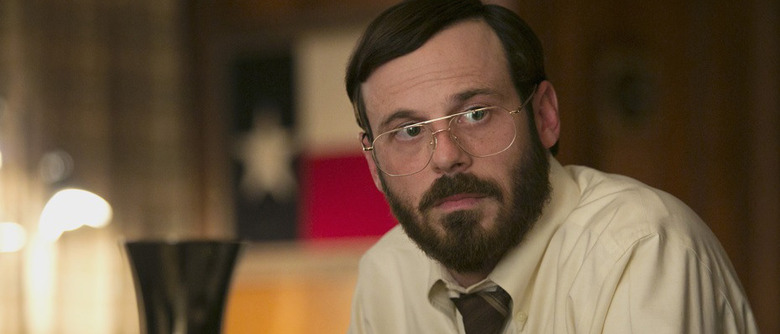 Scoot McNairy in Halt and Catch Fire