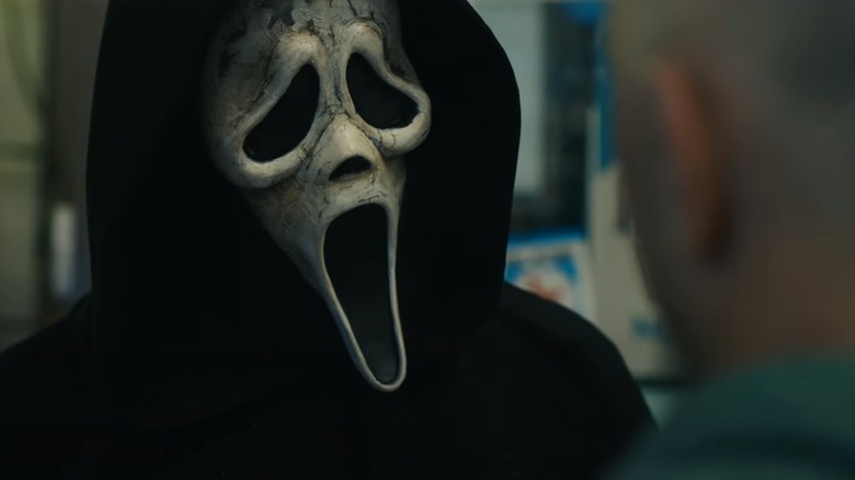 Ghostface in New York in Scream 6