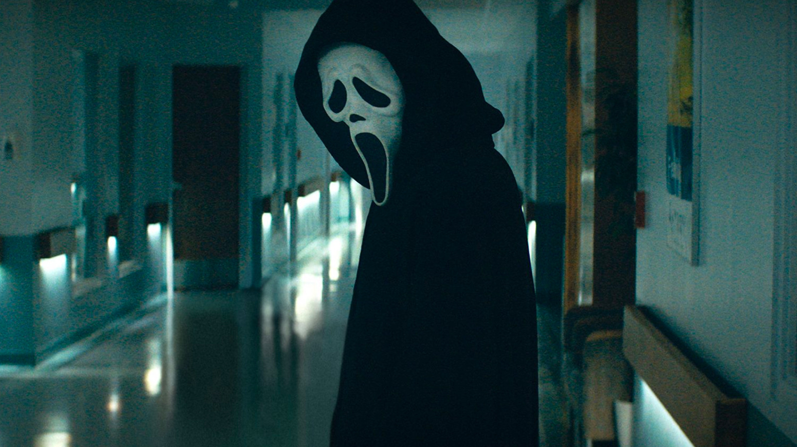 Scream Trailer: Ghostface Is Back To Ask A New Generation If They Like Scary  Movies