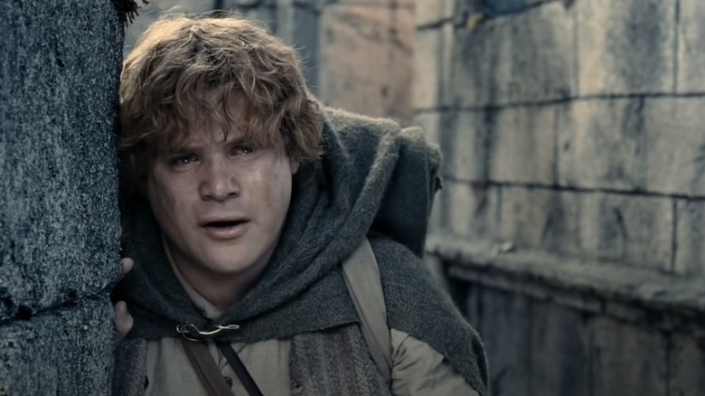 sam carrying frodo sam carrying frodo