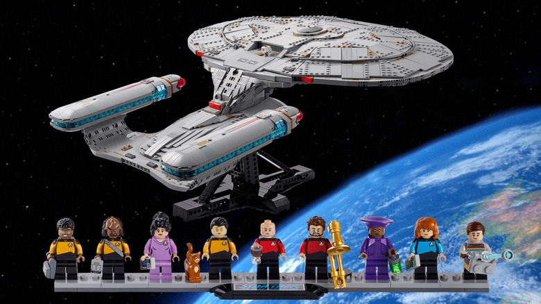 LEGO Star Trek The Next Generation Enterprise-D set and minifigures