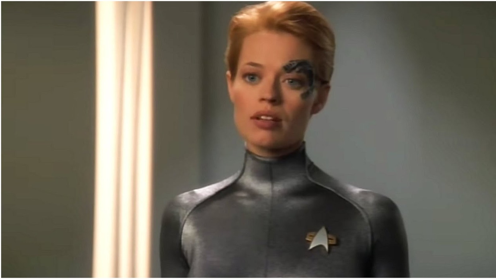 when did 7 join voyager